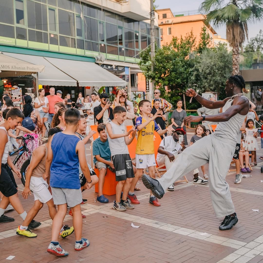 Kooltur sticker handoff